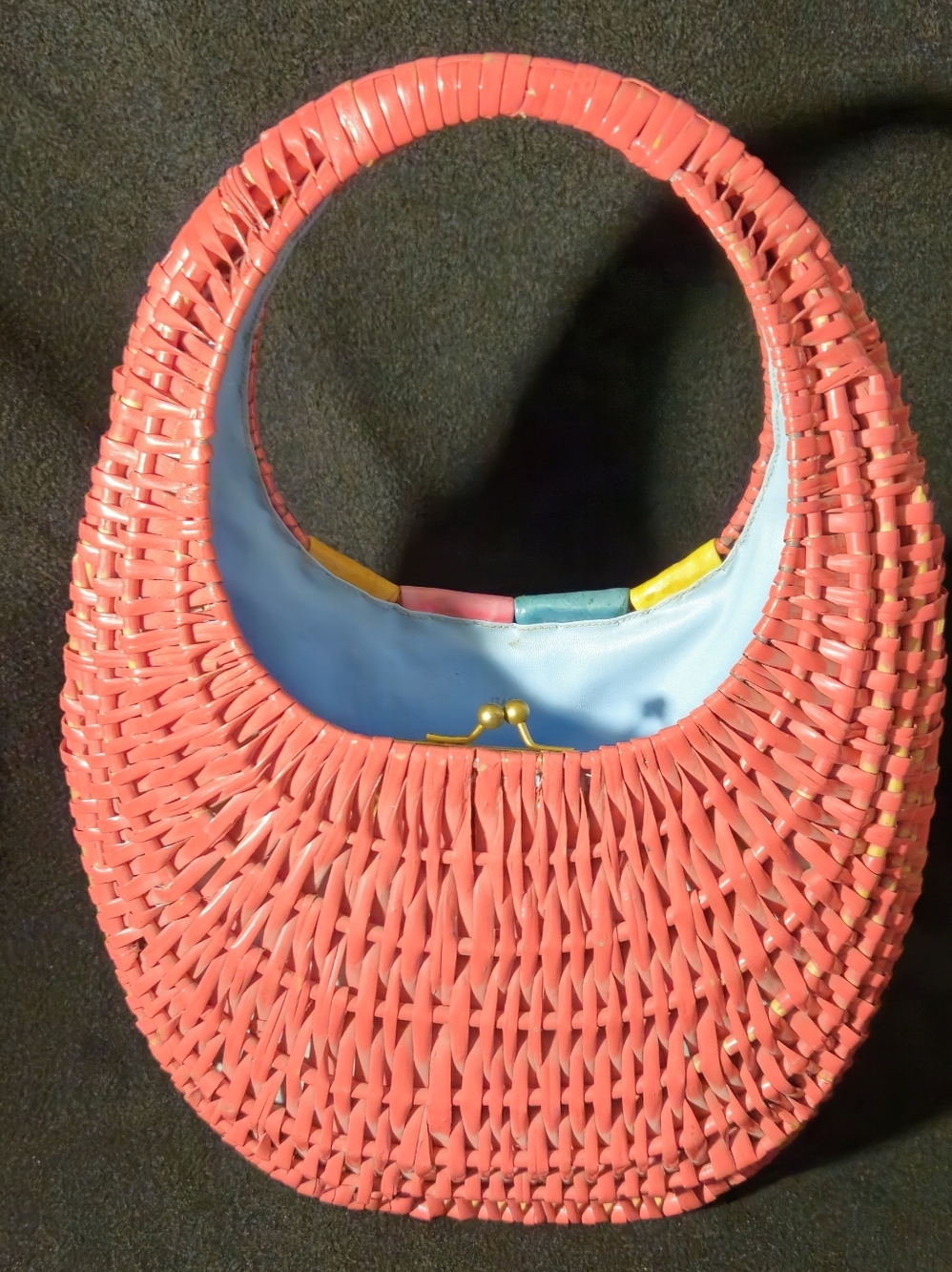 Koret Vintage 1950 Pink Woven Rattan Statement Purse-Kisslock Multi-Color Accent - Picture 2 of 11